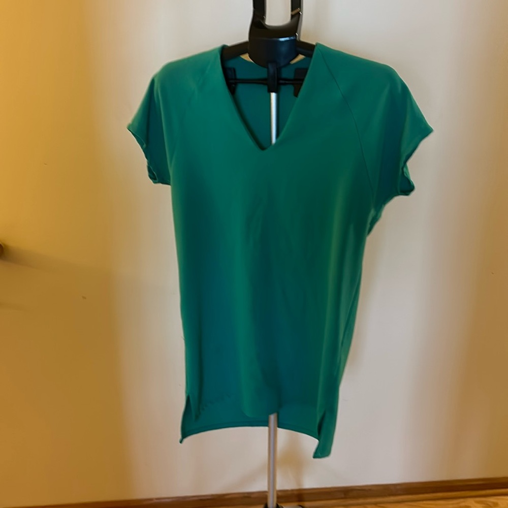 Size Xs green shirt dress.
